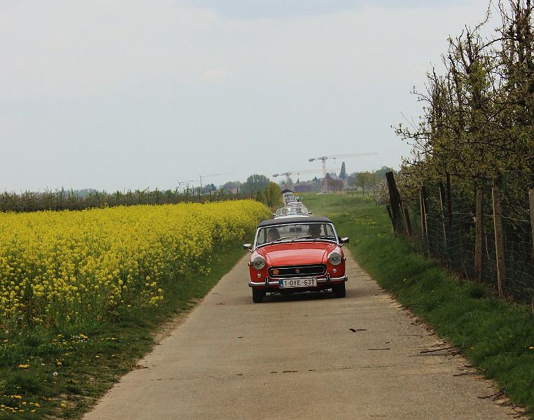 Follow the leader op 13-4-2014 org. Jos & Marie-lou (33).JPG